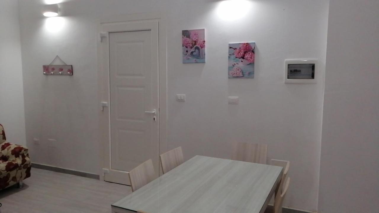 La Casa Di Chiara Apartment Taviano  Exterior foto